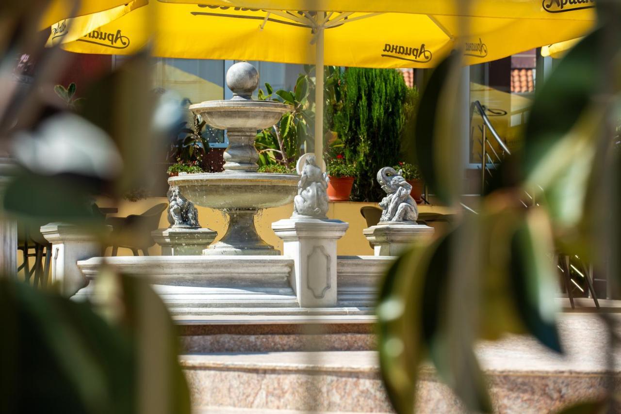 Hotel Sunny Sosopol Exterior foto