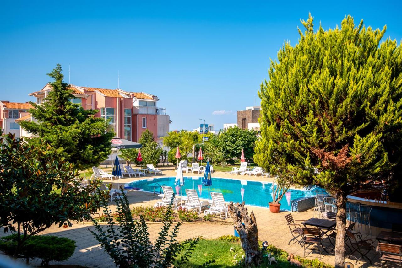 Hotel Sunny Sosopol Exterior foto