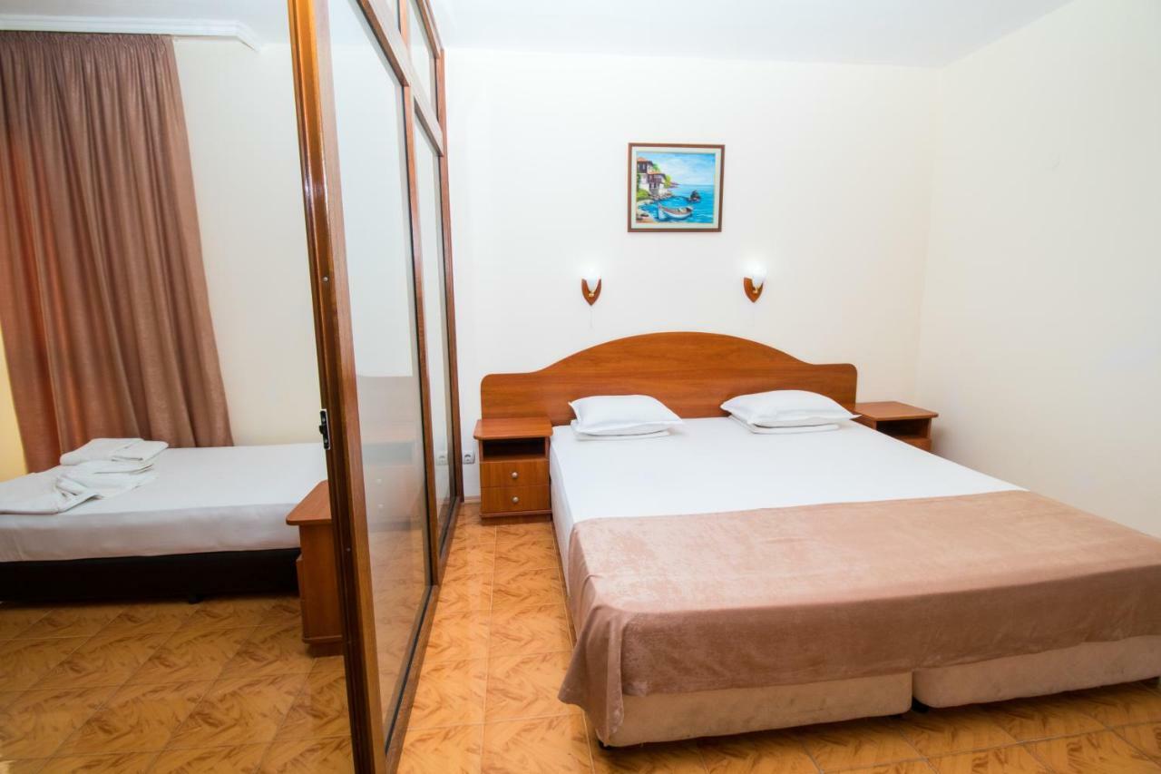 Hotel Sunny Sosopol Exterior foto